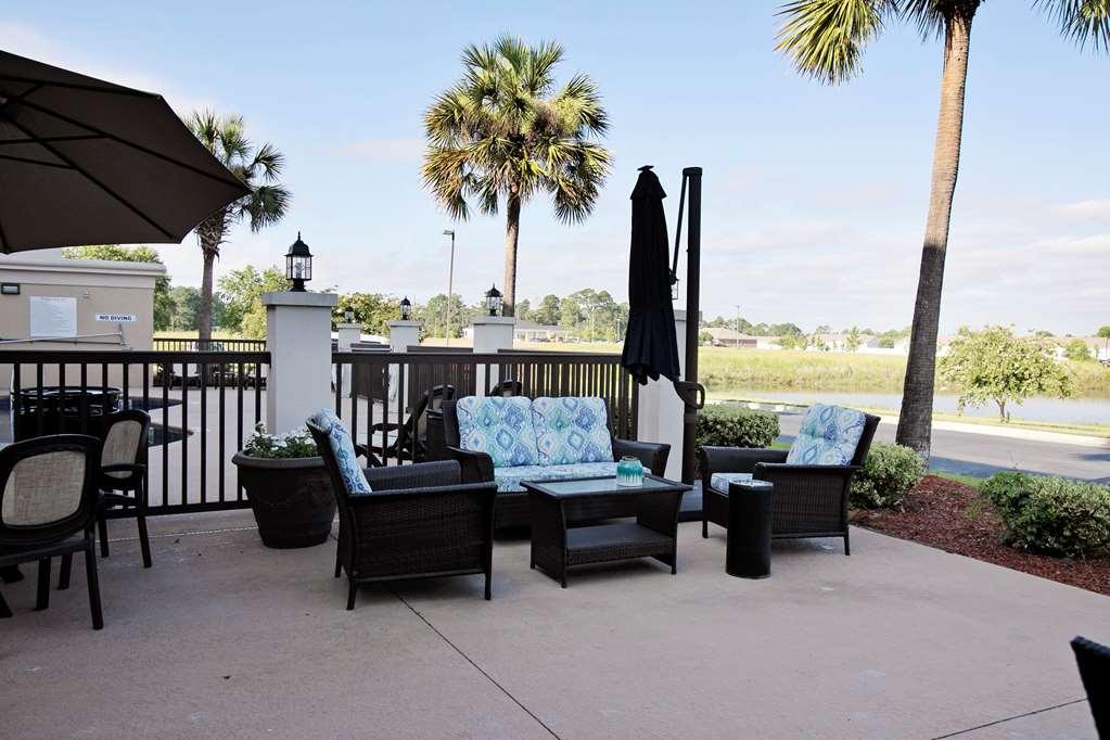 Hampton Inn Moultrie Exteriör bild