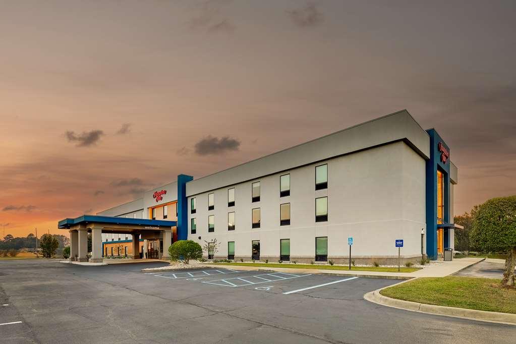 Hampton Inn Moultrie Exteriör bild